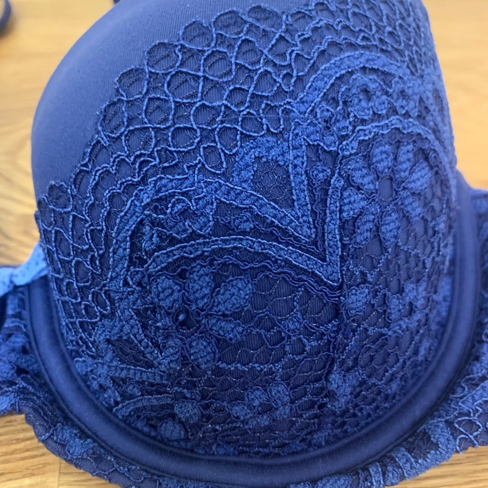 Victoria Secret bra